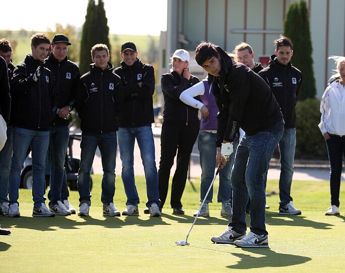 ...so eine herbstliche Golfpartie macht doch Laune!