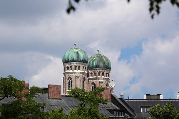 Weltberühmt: die welschen Hauben der Frauenkirche.