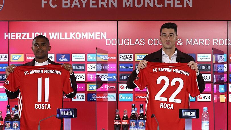 Ein Neuer und ein alter Bekannter: Marc Roca (r.) neben Douglas Costa, der seine zweite Chance bei Bayern nutzen will.