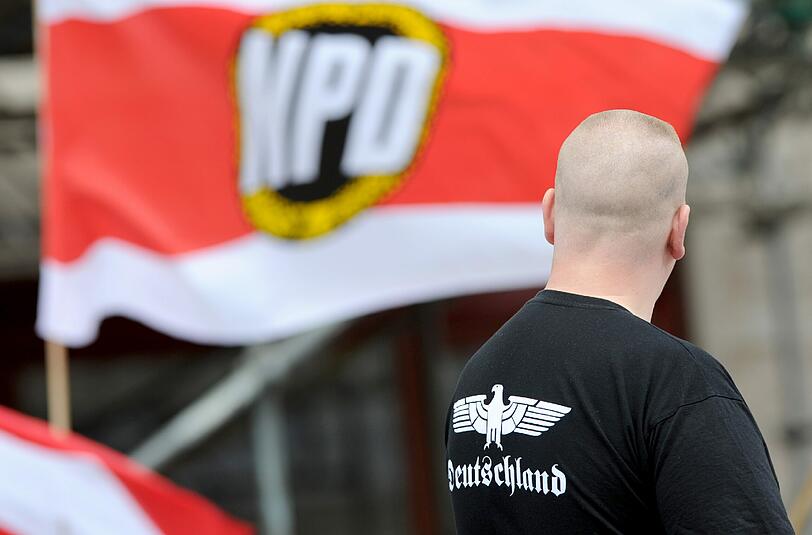 Im NPD-Verbotsverfahren wollen die Länder dem Bundesverfassungsgericht bald neue Beweise vorlegen.