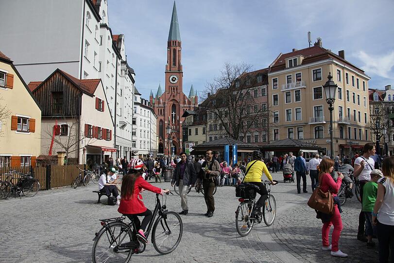 Platz mit Charme adé? Die Marktstandl am Wiener Platz sind in Gefahr.