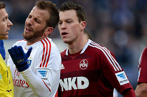 Den ersten Punkt der Rückrunde holte Hanno Balitsch (r.) mit gegen van der Vaarts HSV. Fünf weitere kamen für den Club seit der Winterpause dazu.
