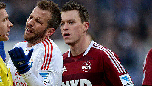 Den ersten Punkt der Rückrunde holte Hanno Balitsch (r.) mit gegen van der Vaarts HSV. Fünf weitere kamen für den Club seit der Winterpause dazu. Den ersten Punkt der Rückrunde holte Hanno Balitsch (r.) mit gegen van der Vaarts HSV. Fünf weitere kamen für den Club seit der Winterpause dazu.