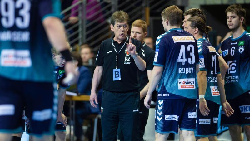 Trainer Velimir Petkovic verlor mit den Füchsen Berlin in Solingen. Trainer Velimir Petkovic verlor mit den Füchsen Berlin in Solingen.