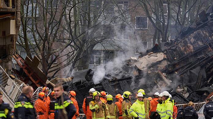 Nach der Explosion eines Mehrfamilienhauses in Den Haag sind inzwischen fünf Todesopfer geborgen worden.