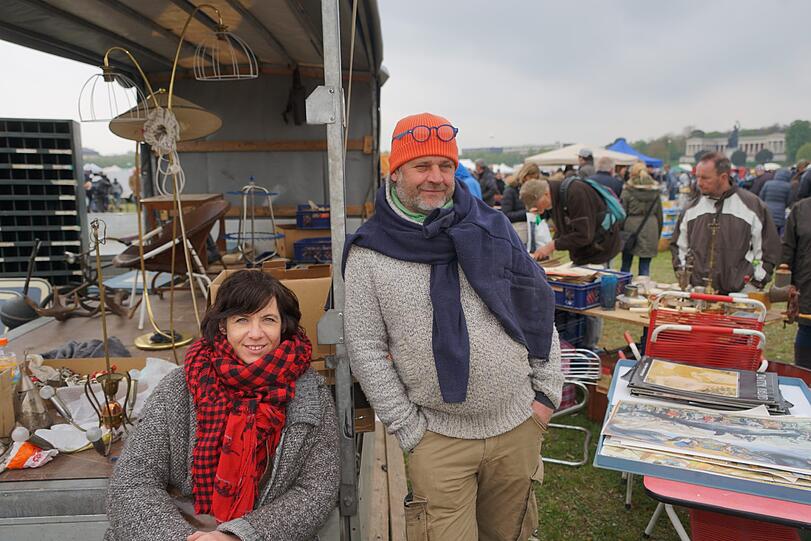 Die Bilder vom Riesenflohmarkt auf der Theresienwiese.