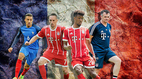 Les Bleus bei den Roten: Neuzugang Corentin Tolisso, Jubilar Franck Ribéry, Youngster Kingsley Coman und der neue Co-Trainer Willy Sagnol (von links).