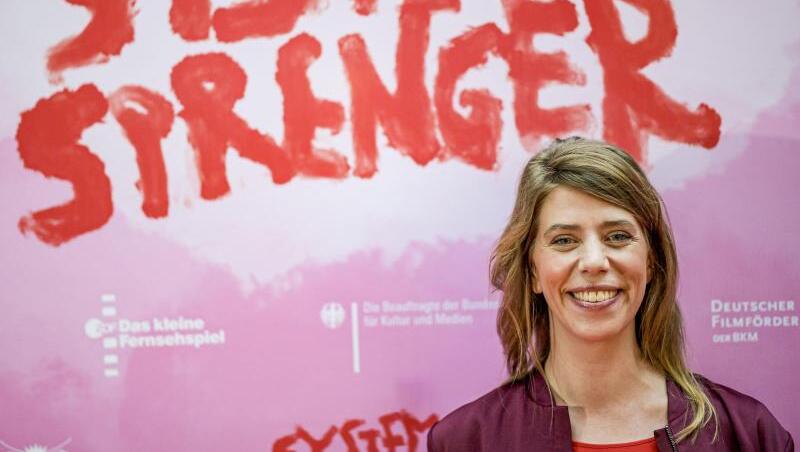 Nora Fingscheidt stellt ihren Film "Systemsprenger" in Hamburg vor. Nora Fingscheidt stellt ihren Film "Systemsprenger" in Hamburg vor.