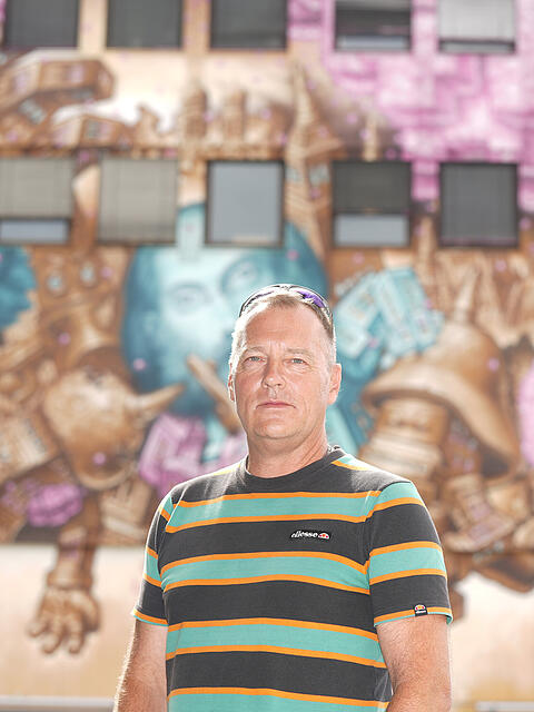 Graffiti-K&uuml;nstler WON: Mit der Spr&uuml;hdose erschafft er bunte Monster, Comic-Wesen und verr&uuml;ckte Gestalten.