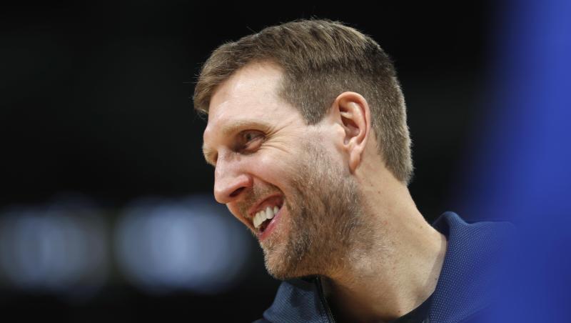 Dirk Nowitzki nimmt am Allstar-Spiel der besten und beliebtesten Profis teil. Dirk Nowitzki nimmt am Allstar-Spiel der besten und beliebtesten Profis teil.