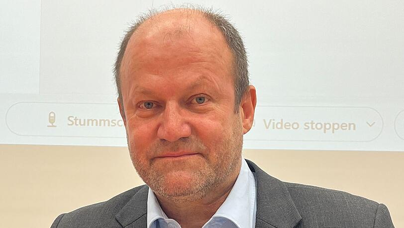 Markus Bayerbach hat ebenfalls seinen Austritt aus Partei und bayerischer Landtagsfraktion erklärt. Markus Bayerbach hat ebenfalls seinen Austritt aus Partei und bayerischer Landtagsfraktion erklärt.