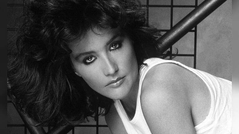 Robyn Bernard wurde am 12. März auf einem offenen Feld hinter einem Geschäft in San Jacinto (Kalifornien) tot aufgefunden. Die Schauspielerin wurde 64 Jahre alt. Sie war von 1984 bis 1990 in der US-Seifenoper "General Hospital" zu sehen.