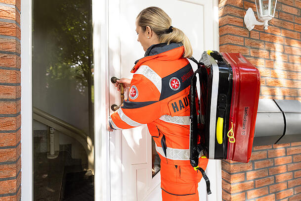 Wenn es ernst wird, kommen ausgebildete Helfer. Wer den entsprechenden Dienst dazubucht, kann bei diesen seinen Schlüssel hinterlegen. Wenn es ernst wird, kommen ausgebildete Helfer. Wer den entsprechenden Dienst dazubucht, kann bei diesen seinen Schlüssel hinterlegen.