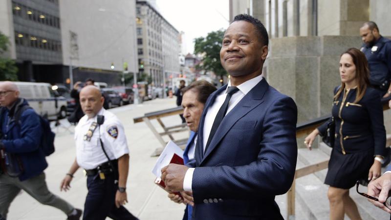 Cuba Gooding Jr. verlässt das Strafgericht, nachdem er sich den New Yorker Behörden gestellt hatte. Cuba Gooding Jr. verlässt das Strafgericht, nachdem er sich den New Yorker Behörden gestellt hatte.