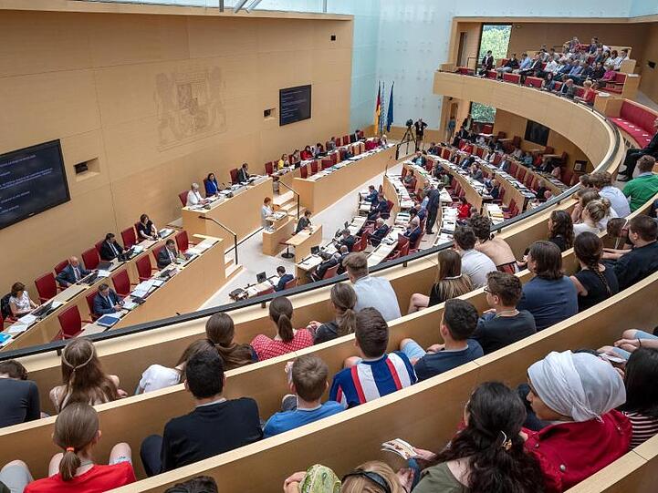 Der bayerische Landtag hält seine 21. Sitzung ab. Foto: Sina Schuldt