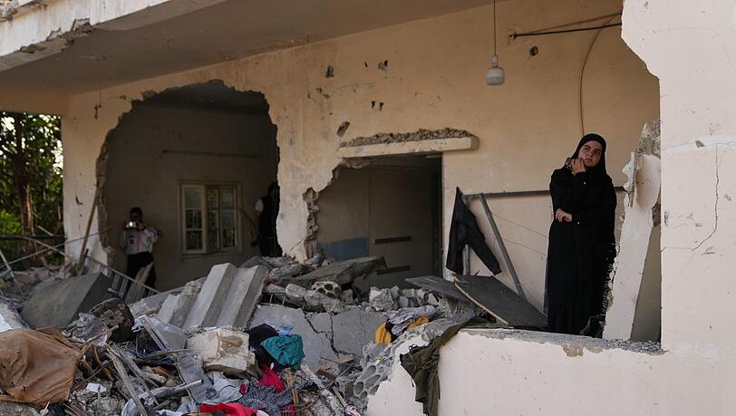 Zwischen Israel und dem Libanon gilt eine Waffenruhe - doch es gibt Hinweise, dass sie wackelt.(Archivbild)