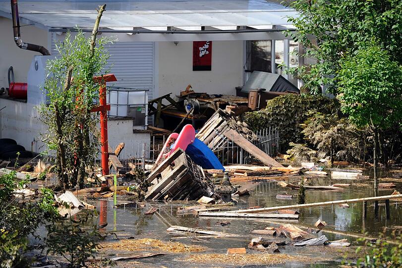 Aktuelle Bilder vom Hochwasser in Deggendorf und spezielle aus dem stark betroffenen Ortsteil Fischerdorf.