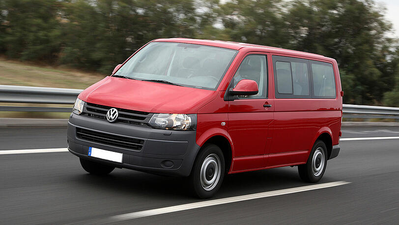 Wegen eines gebrauchten T5 gerieten in München sechs Autokäufer und -verkäufer aneinander. (Symbolfoto) Wegen eines gebrauchten T5 gerieten in München sechs Autokäufer und -verkäufer aneinander. (Symbolfoto)