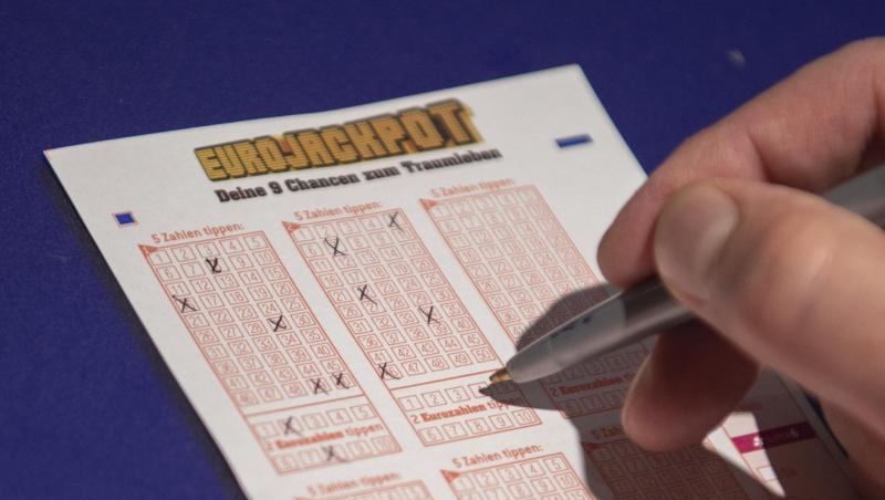 Nach zehn Wochen ohne Hauptgewinn ist der Jackpot geknackt worden. Nach zehn Wochen ohne Hauptgewinn ist der Jackpot geknackt worden.