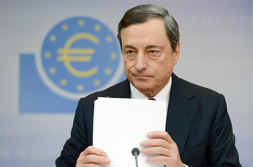 Mario Draghi, Präsident der Europäischen Zentralbank, während einer Pressekonferenz in Frankfurt am Main. Foto: Arne Dedert