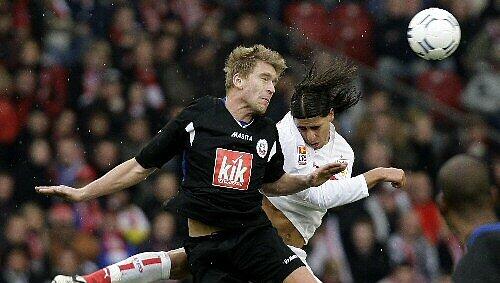 Christian Rahn (l.) im Duell mit Sami Khedira Christian Rahn (l.) im Duell mit Sami Khedira