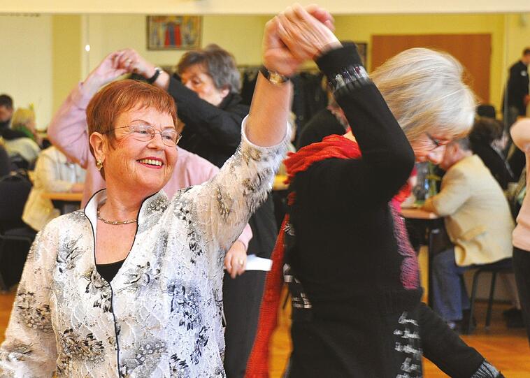 Im ASZ wird am Mittwoch das Tanzbein geschungen (Symbolfoto).