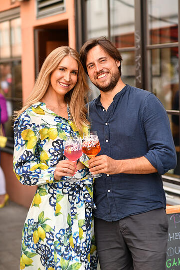 Er bringt Italien-Flair an den G&auml;rtnerplatz: Gastro-Unternehmer Konstantin Graf von Keyserlingk mit Frau Anja.