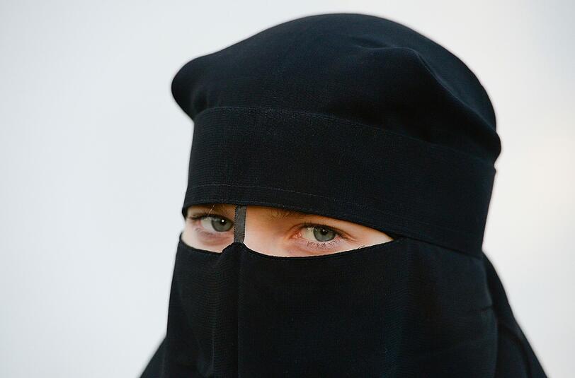 Mehrere Salafisten haben sich mit der &bdquo;Burkafrau&ldquo; aus Ilmmünster solidarisiert. (Symbolbild)