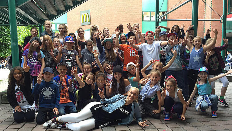 Rund 50 Kinder und Jugendliche tanzten im Pep am Freitag einen Flashmob. Rund 50 Kinder und Jugendliche tanzten im Pep am Freitag einen Flashmob.