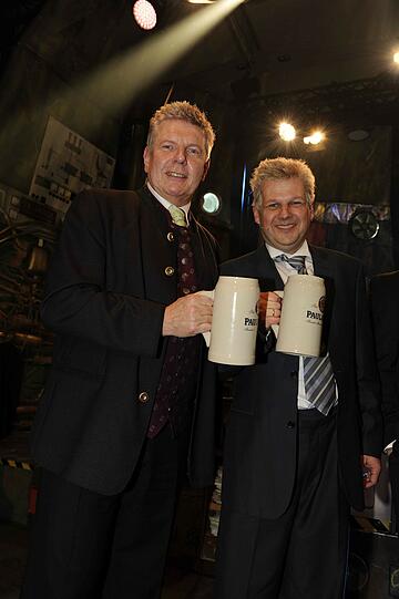 OB Dieter Reiter: Links das Original, rechts Schauspieler Gerhard Wittmann