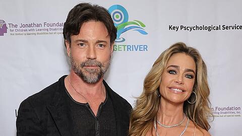 Hier machten sie einen glücklichen Eindruck: Aaron Phypers und Denise Richards auf einem Event im Mai.