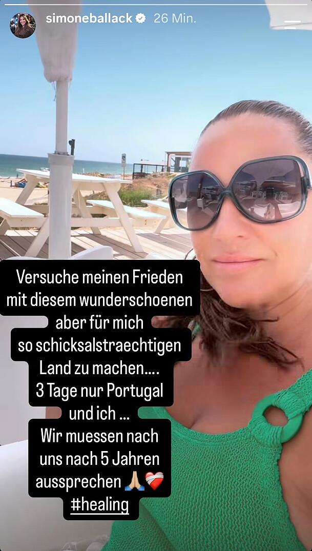 Die Rückkehr nach Portugal wird für Simone Ballack zu einer emotionalen Auseinandersetzung mit ihrer Vergangenheit Die Rückkehr nach Portugal wird für Simone Ballack zu einer emotionalen Auseinandersetzung mit ihrer Vergangenheit