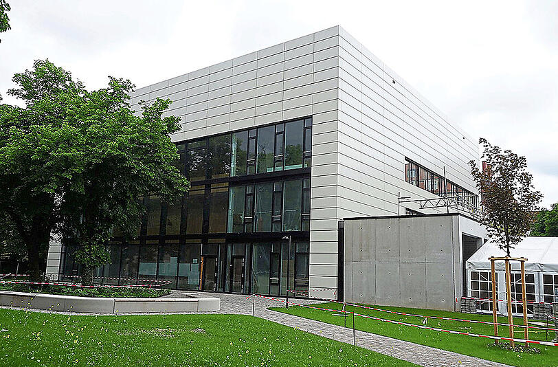 Noch ist es nicht zugänglich: das neue Forschungszentrum des Deutschen Herzzentrums München.