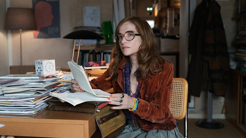 Gro&szlig;e, traditionelle Erz&auml;hkunst: Isabelle Huppert im franz&ouml;sischen Wettbewerbsbeitrag &bdquo;Histoires parall&eacute;les&ldquo; von AsgharFahadi.