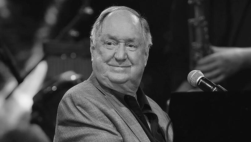 US-S&auml;nger Neil Sedaka ist &uuml;berraschend gestorben.