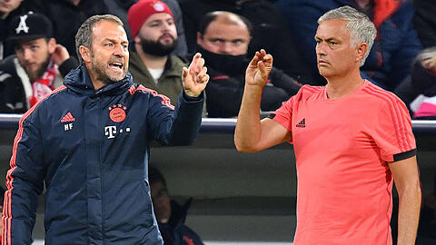 Hansi Flick (li.) trifft mit dem FC Bayern auf Jose Mourinho (re.) und Tottenham Hotspur.