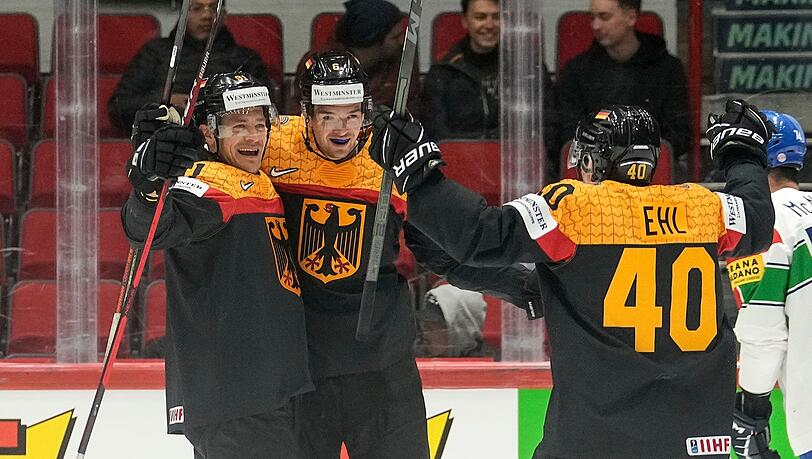 Kapitän Moritz Müller (l) und das deutsche Team wollen eine offene Rechnung mit Tschechien begleichen.