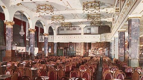 Das Café Stadt Wien auf einer historischen Postkarte.