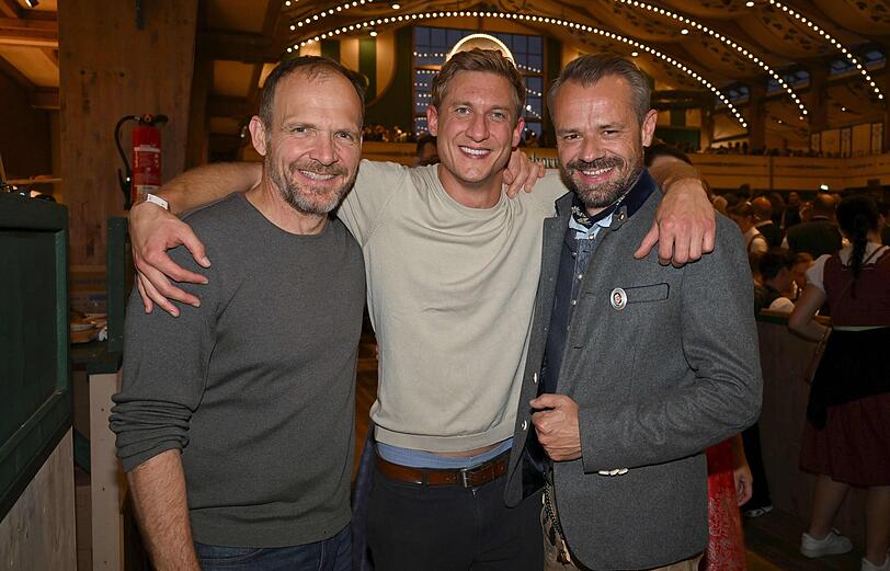 Da stimmt die Chemie: Tim Ben Schöfer, Martin Walde und Sven Waasner auf der "Sturm der Liebe"-Party.