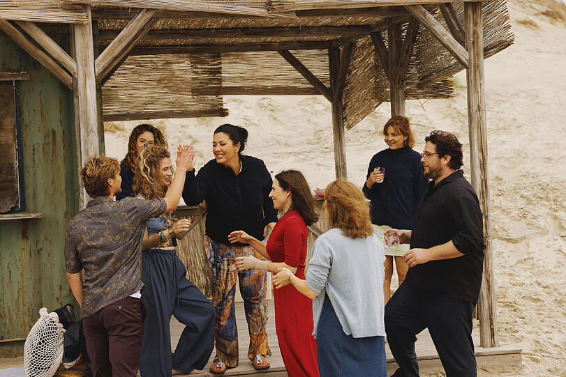 Szene aus dem Film "Feste & Freunde - Ein Hoch auf uns!" von David Dietl