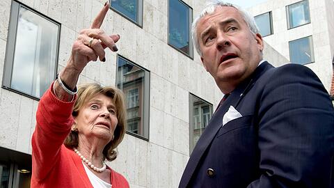 Antisemitismusbeauftragter Ludwig Spaenle (CSU) mit der Präsidentin der Israelitischen Kultusgemeinde München, Charlotte Knobloch.