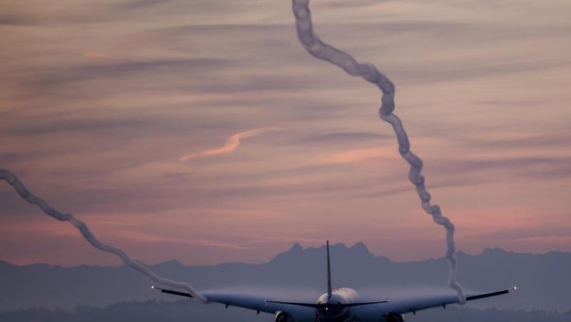Muss man wirklich soviel fliegen?. Muss man wirklich soviel fliegen?.