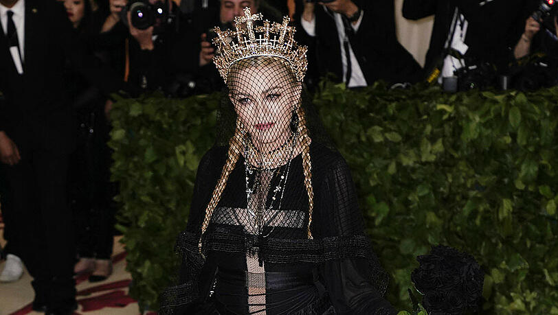 Madonna gibt Miley den Rat, sich für nichts zu entschuldigen Madonna gibt Miley den Rat, sich für nichts zu entschuldigen