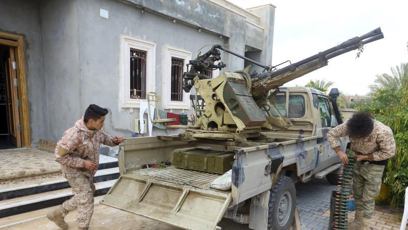 Seit 2011 und dem Sturz von Machthaber Muammar al-Gaddafi befindet sich Libyen im Bürgerkrieg. Seit 2011 und dem Sturz von Machthaber Muammar al-Gaddafi befindet sich Libyen im Bürgerkrieg.