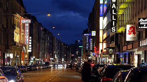 Viel Asphalt, kein Grün: Blick in die Schwanthalerstraße. (Archivbild)