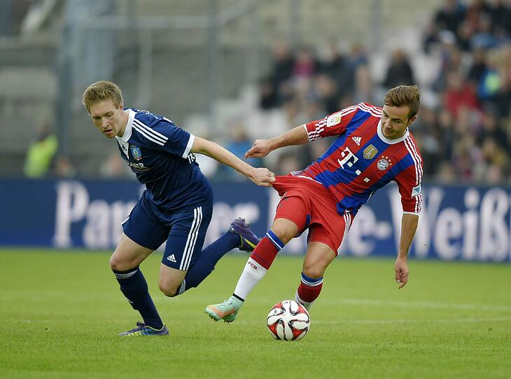 Die Bilder vom Spiel der Bayern gegen die Paulaner Traumelf in Unterhaching