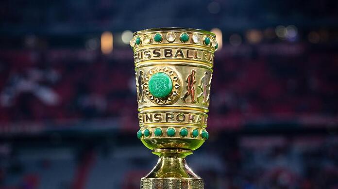 Der DFB hat den Nachholtermin für das Pokalspiel der Bayern beim Bremer SV bekanntgegeben. (Symbolbild)