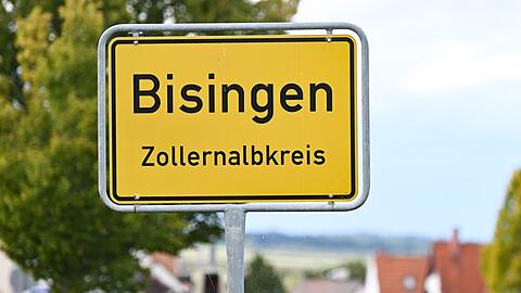 Nach dem Fund der beiden Leichen bleiben zahlreiche Fragen unbeantwortet. (Symbolfoto)