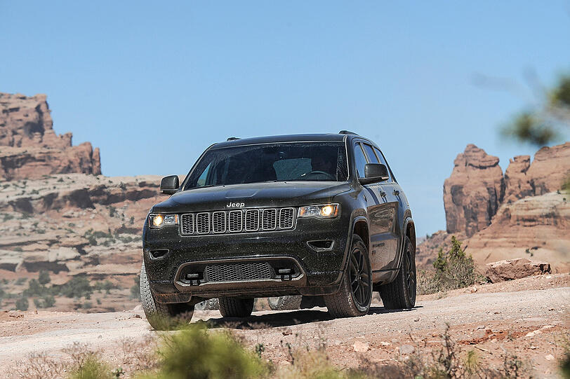 Das Oberhaupt der Geländewagen-Rasselbande aus dem Hause Jeep ist der Grand Cherokee.