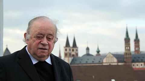 Der Würzburger Altbischof Paul-Werner Scheele in Würzburg (Bayern). Foto: Markus Hauck/Bistum Würzburg/Archiv